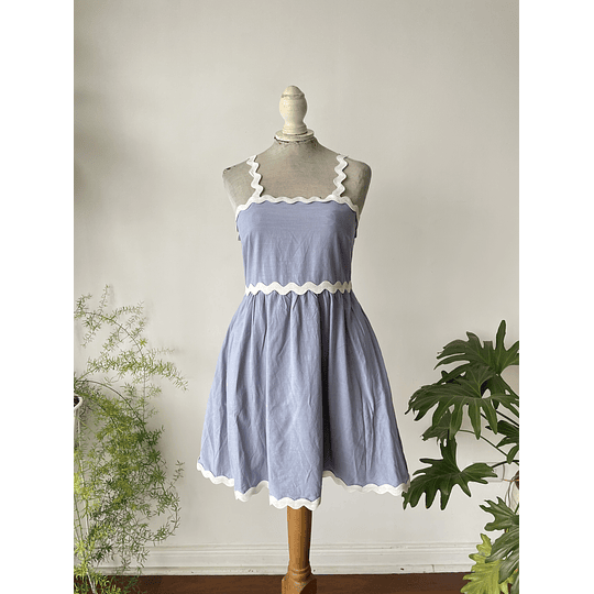Vestido celeste. Talla: S elasticado