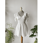 Vestido broderié. Talla: M CHICO 1