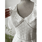 Vestido broderié. Talla: M CHICO 4