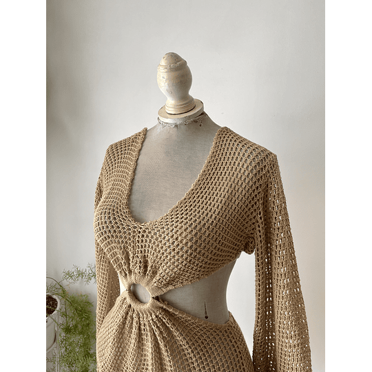 Vestido calado. Talla: M