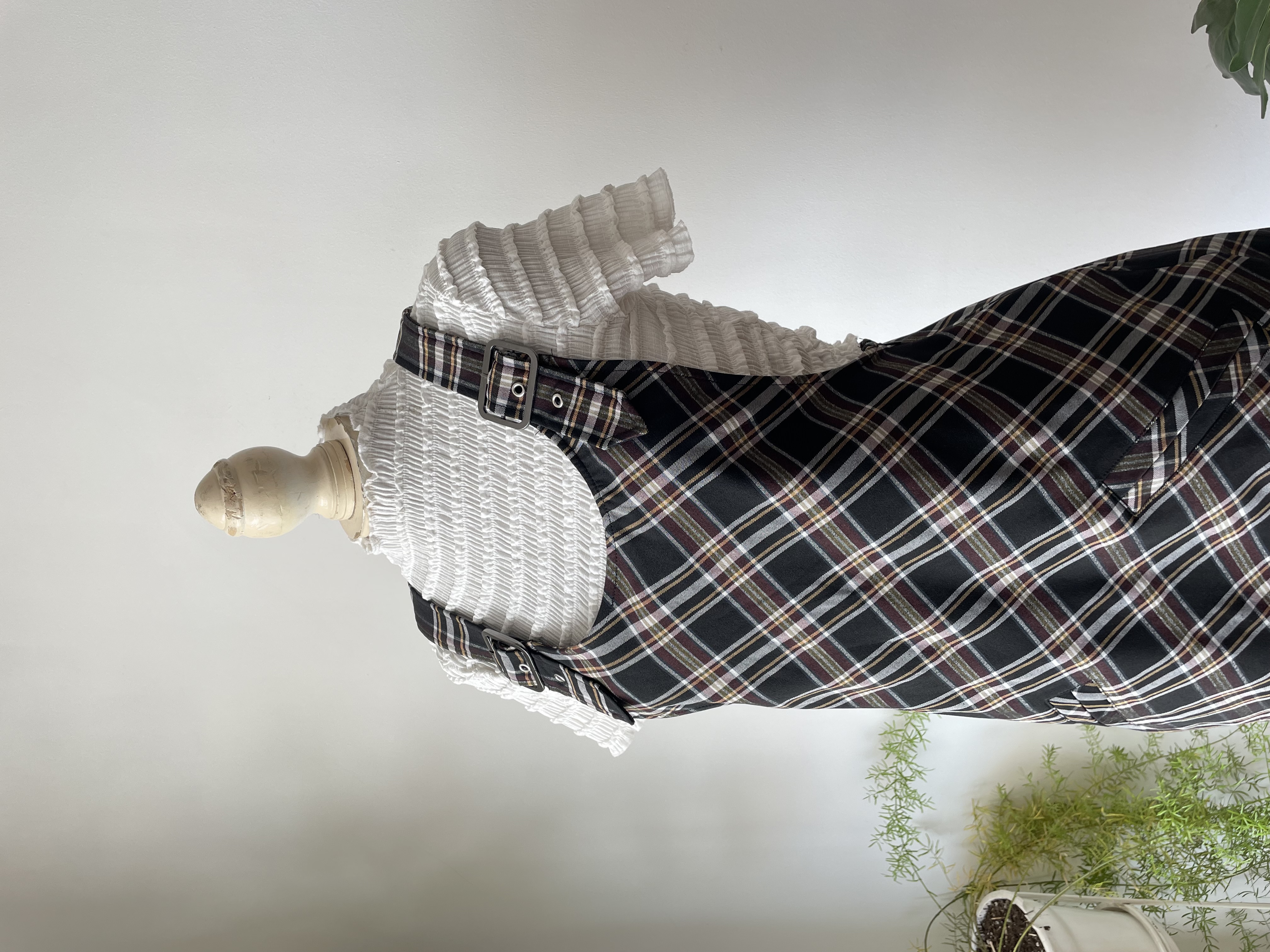 Jardinera tartán. Talla: L chica 2