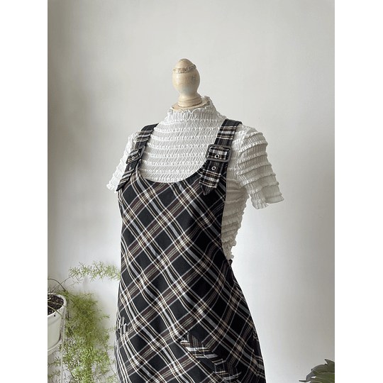 Jardinera tartán. Talla: L chica