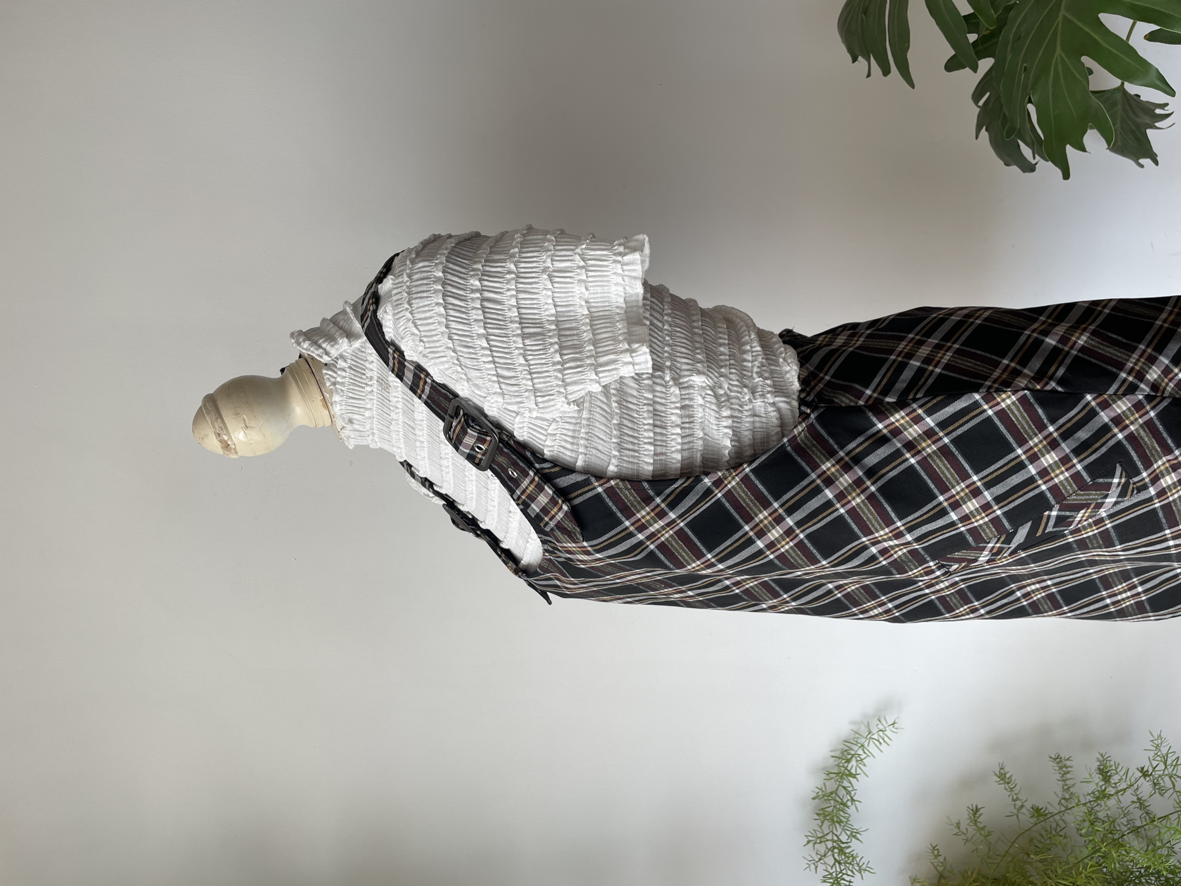 Jardinera tartán. Talla: L chica 3