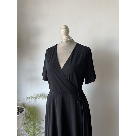 Vestido negro. Talla: M grande
