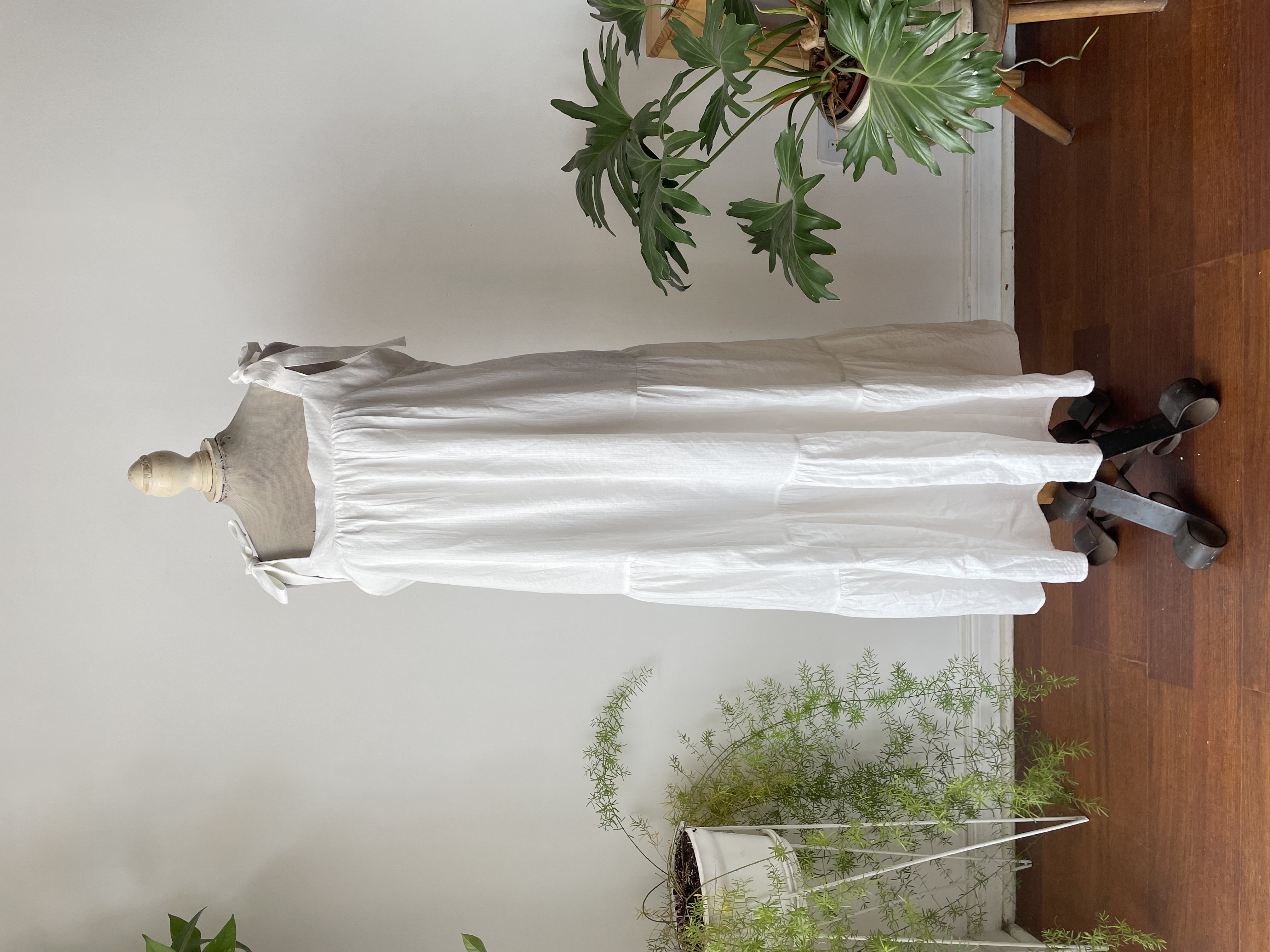 Vestido amarras. Talla: L 1