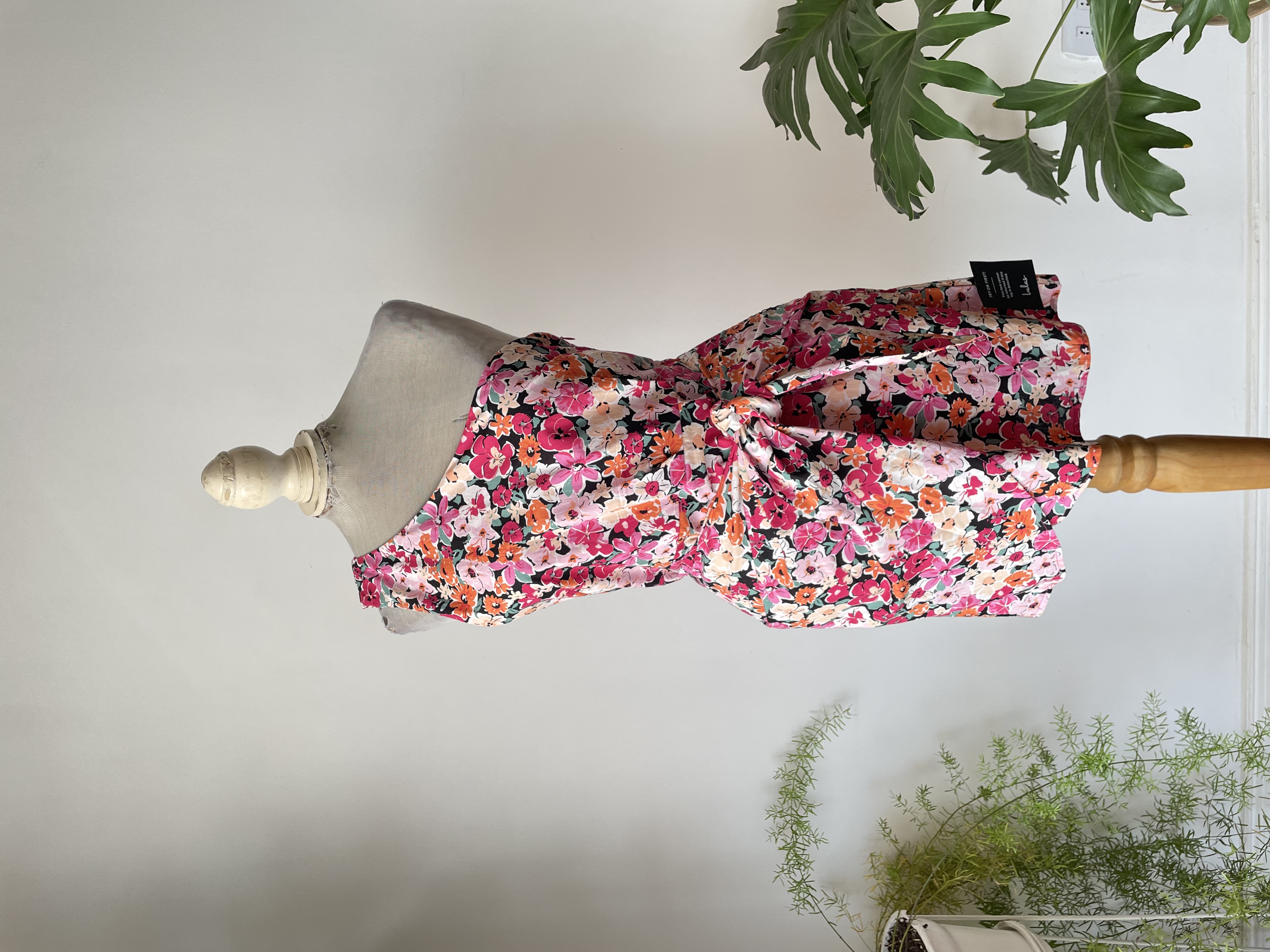 Vestido asimétrico. Talla: M chico (38) 1