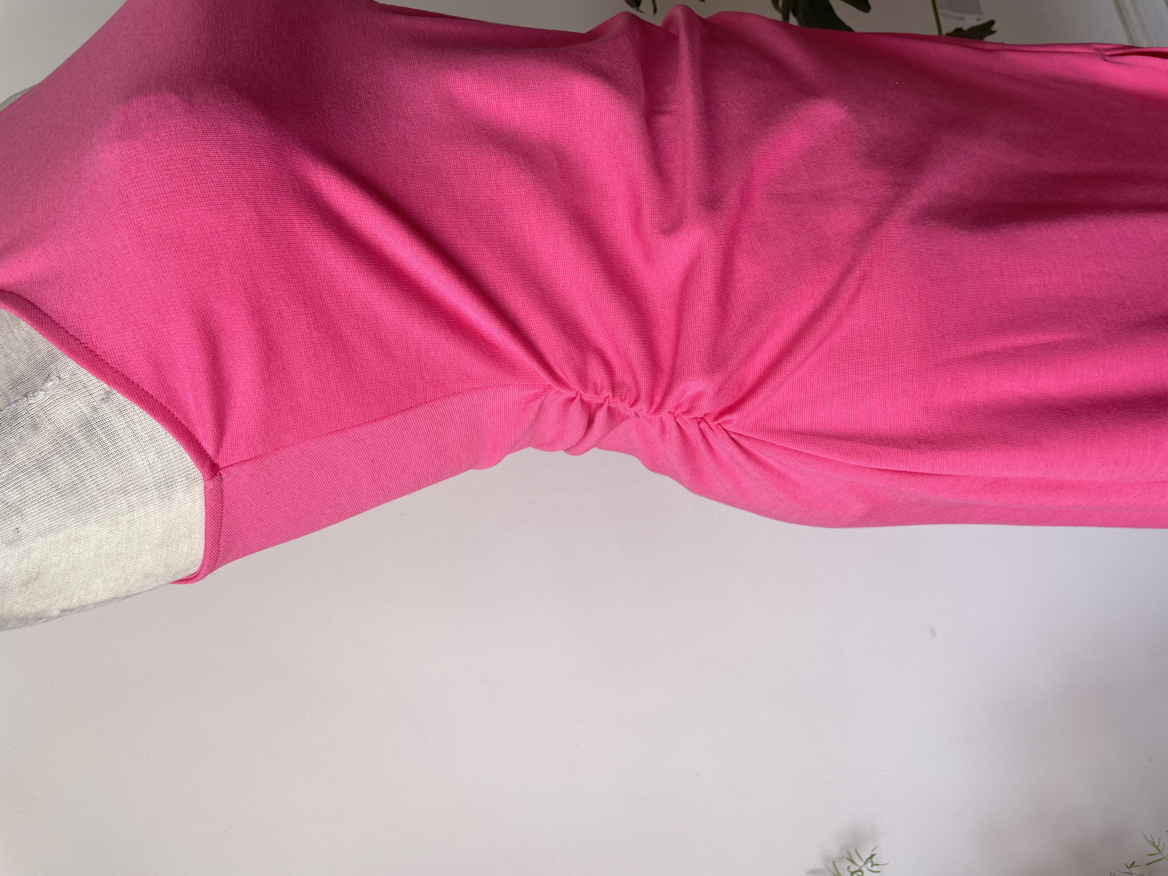 Vestido fucsia. Talla: XS elasticado 4