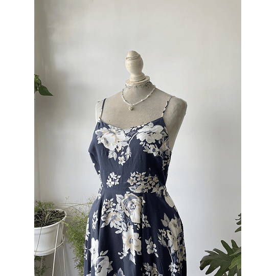 Vestido flores. Talla: M