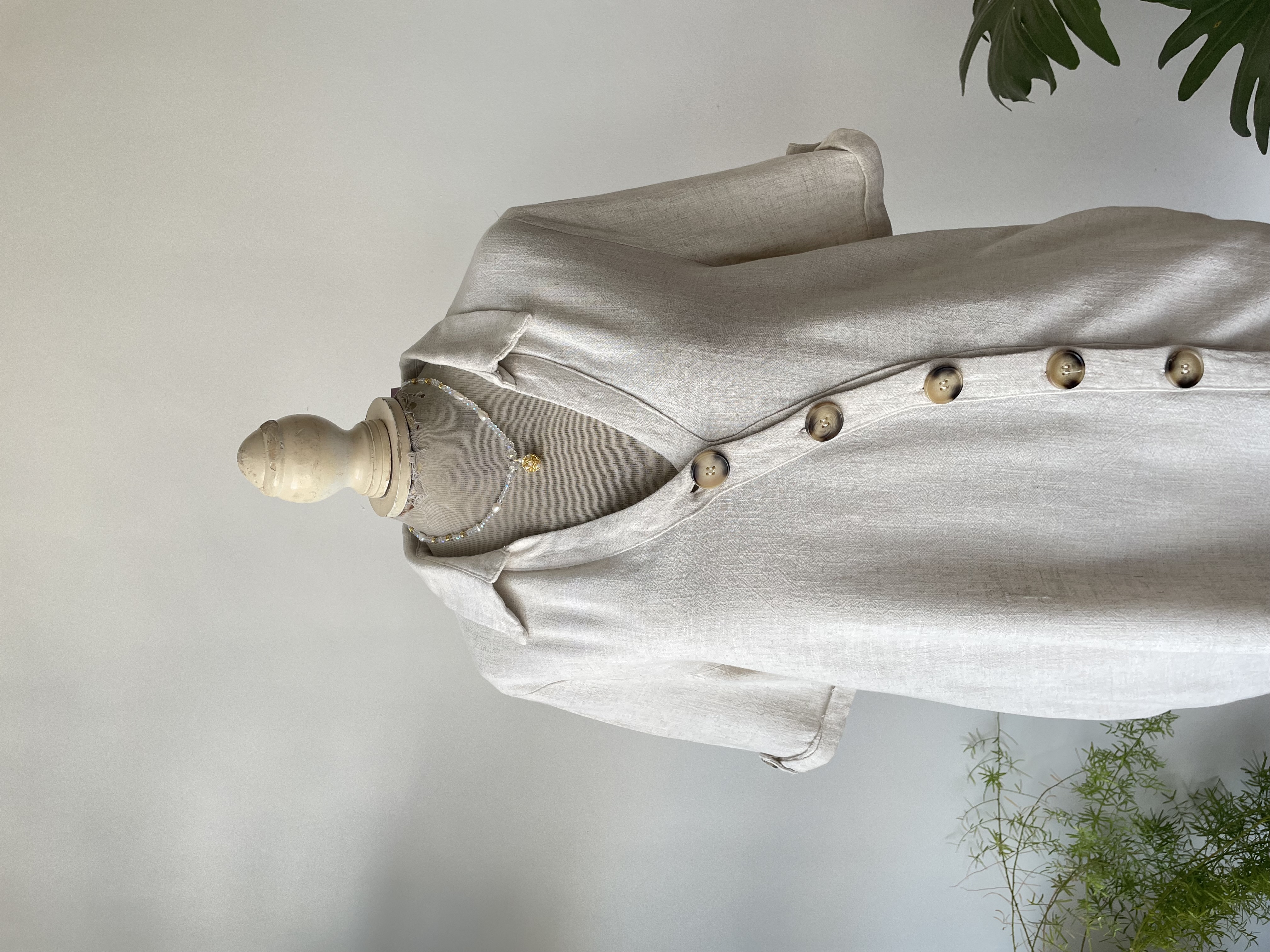 Vestido botones. Talla; L  2