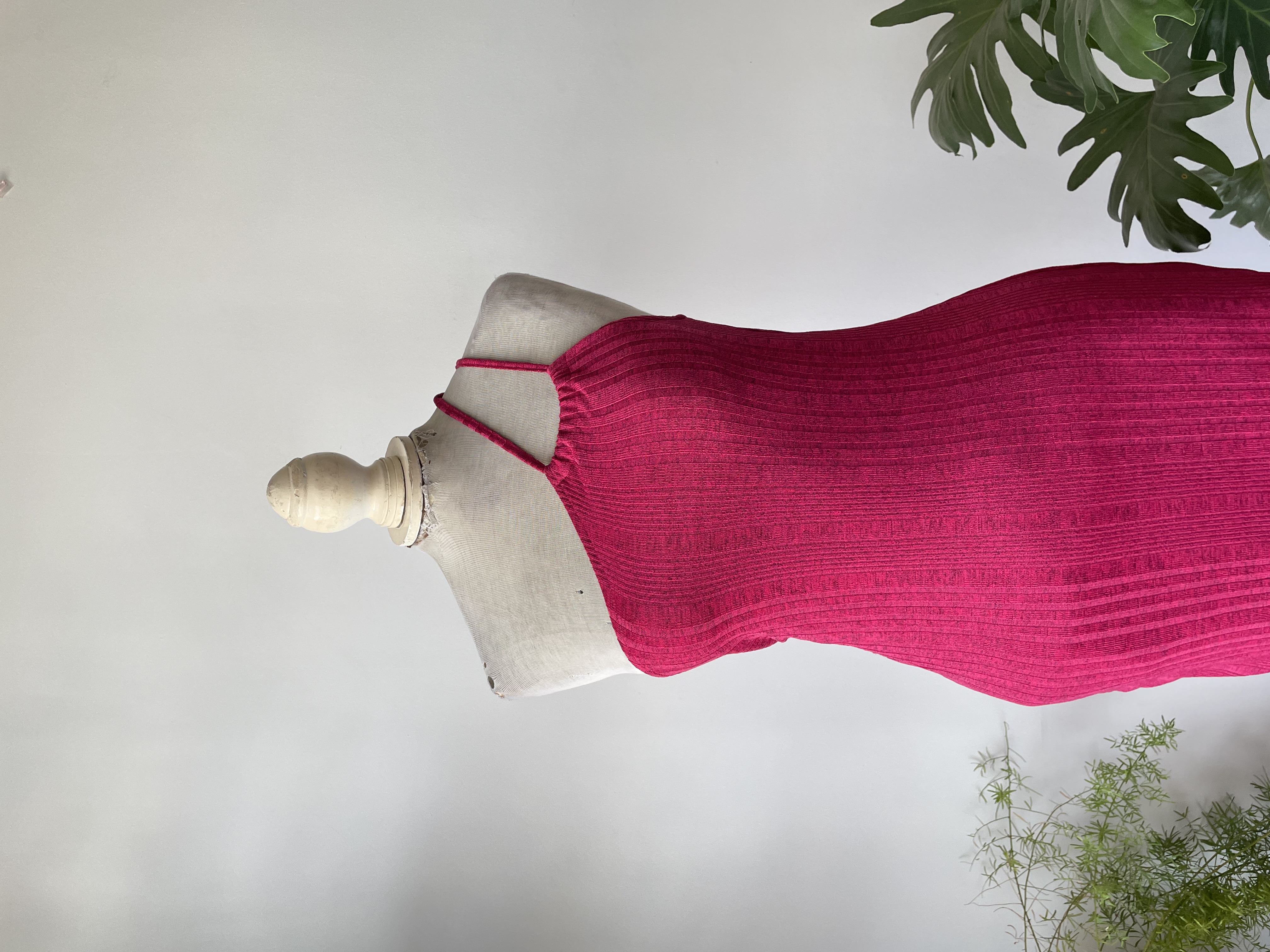 Vestido asimétrico. Talla: S 2