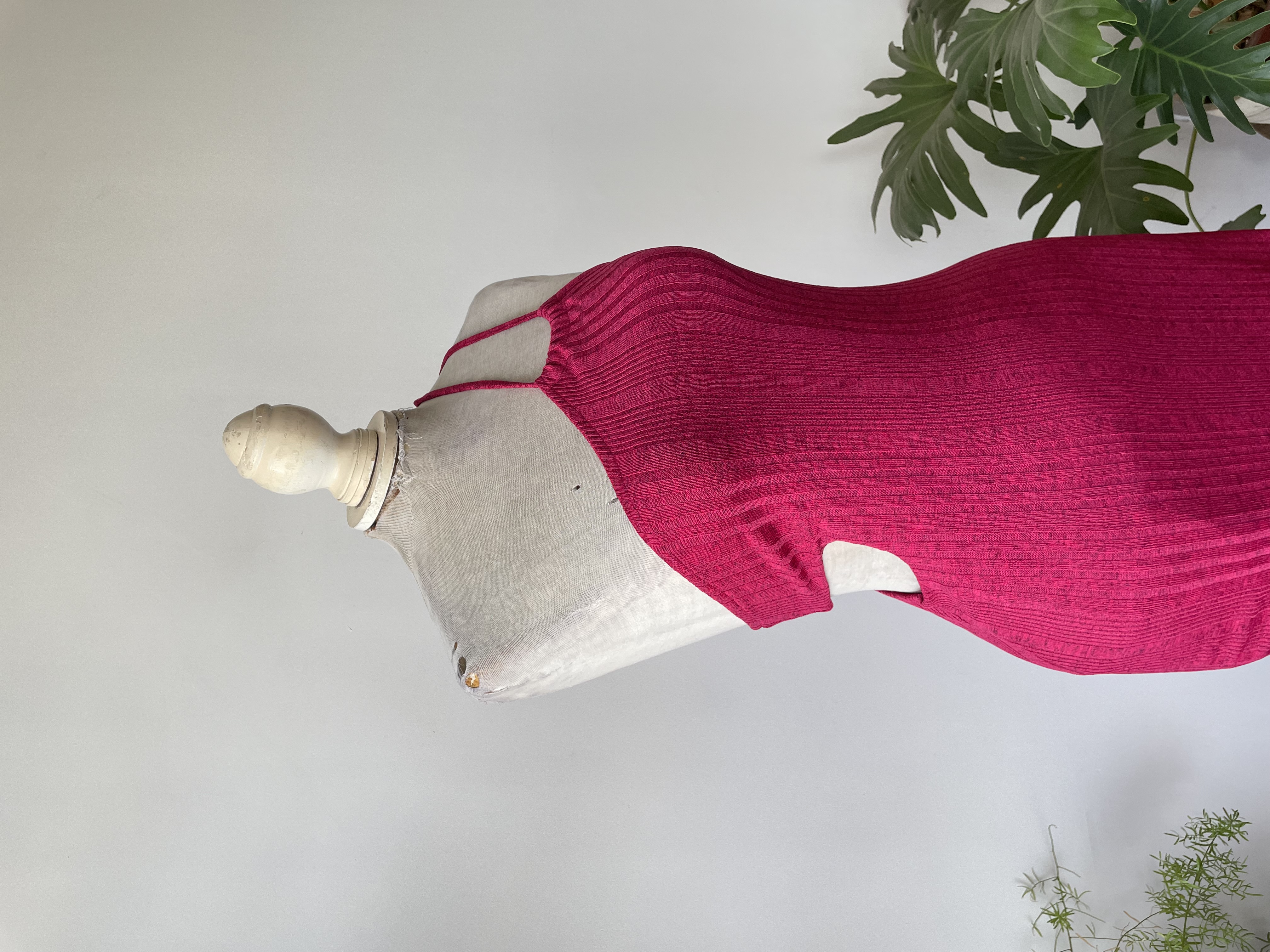 Vestido asimétrico. Talla: S 3