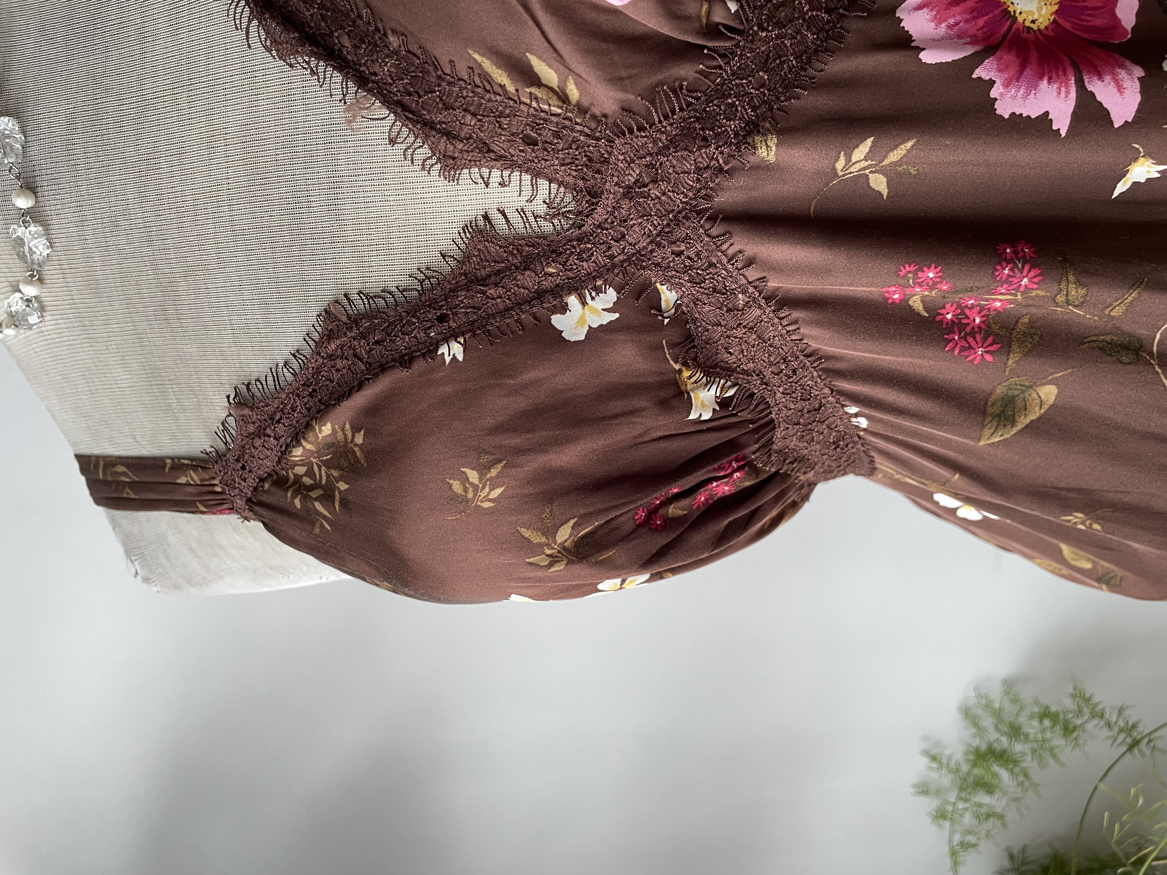 Vestido saten. Talla: M 3