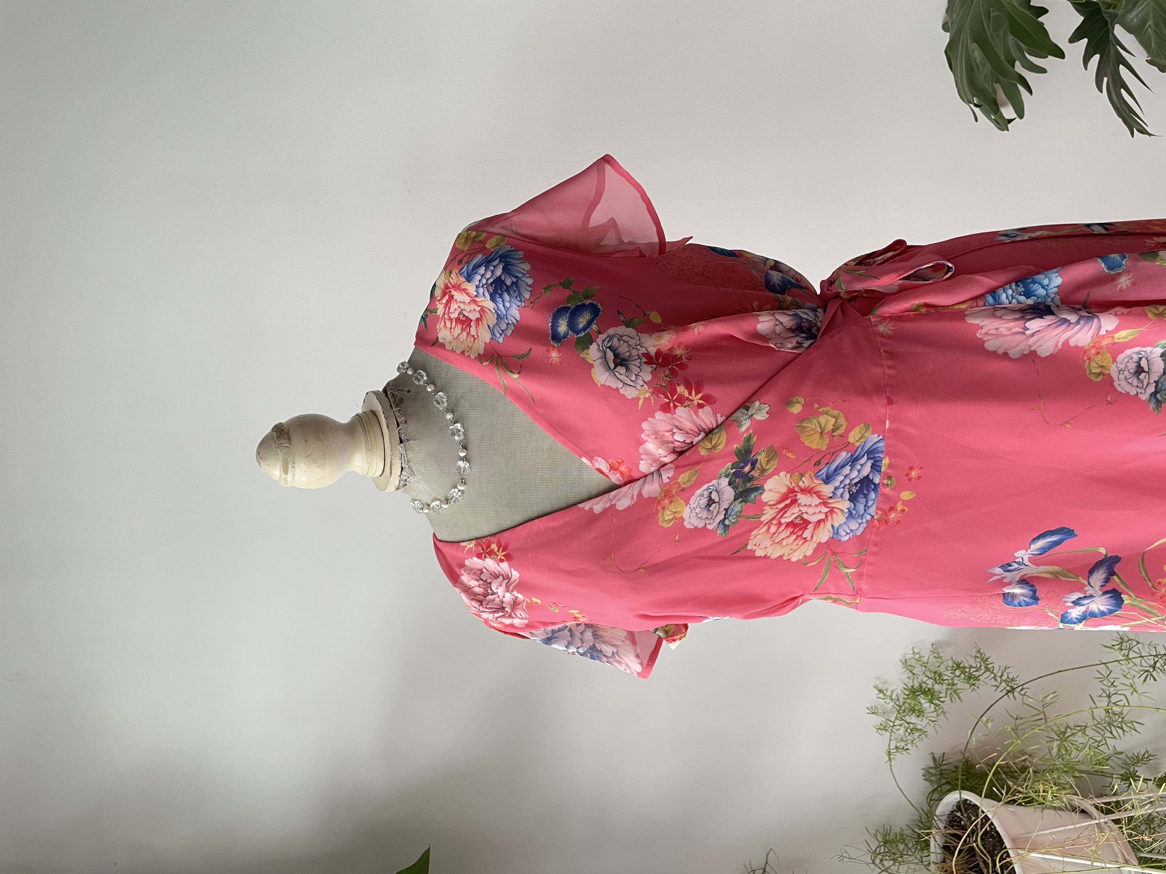 Vestido envolvente. Talla: L 2