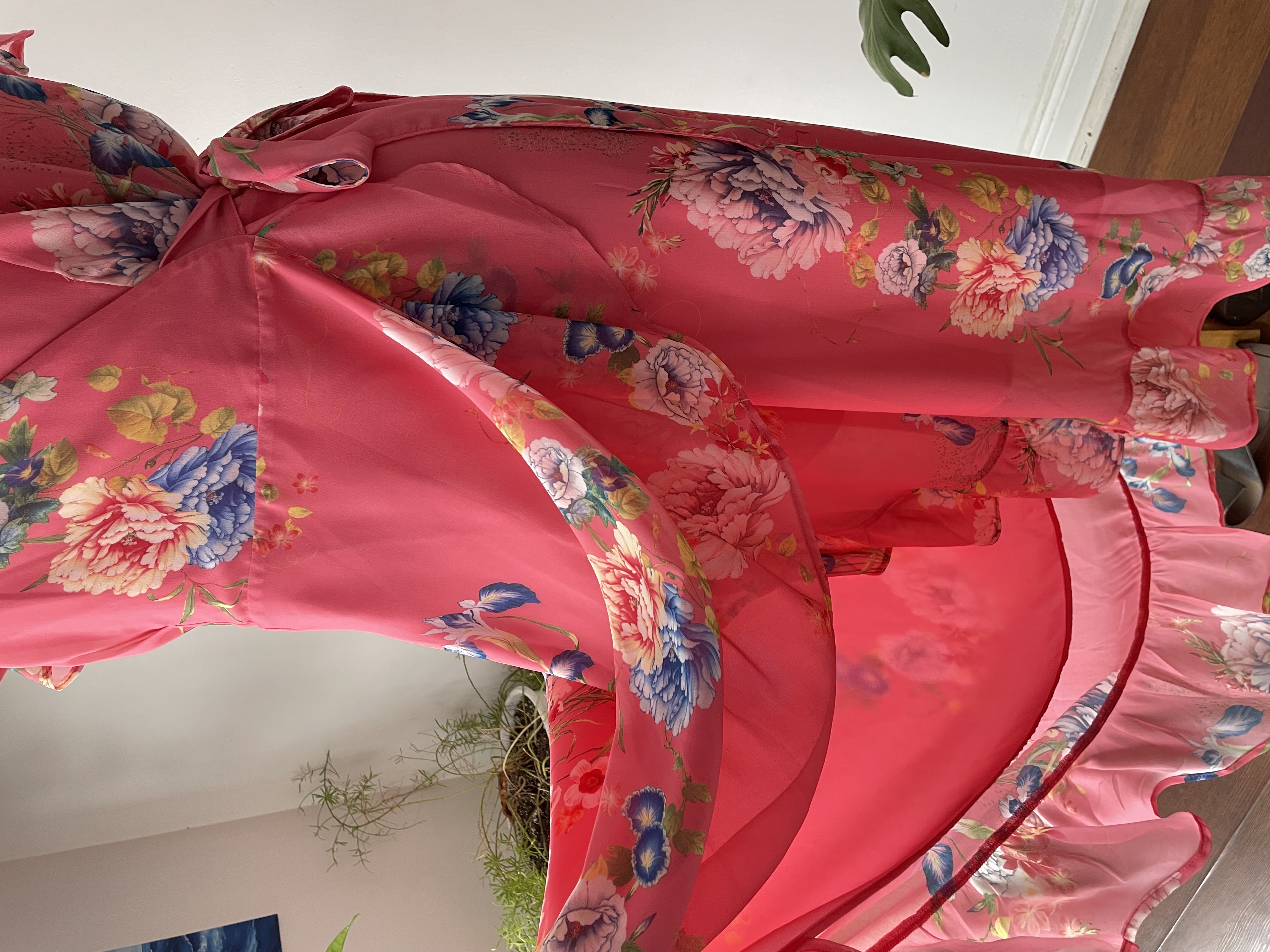 Vestido envolvente. Talla: L 6