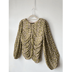 Blusa plisada. Talla: 10 (m) 2