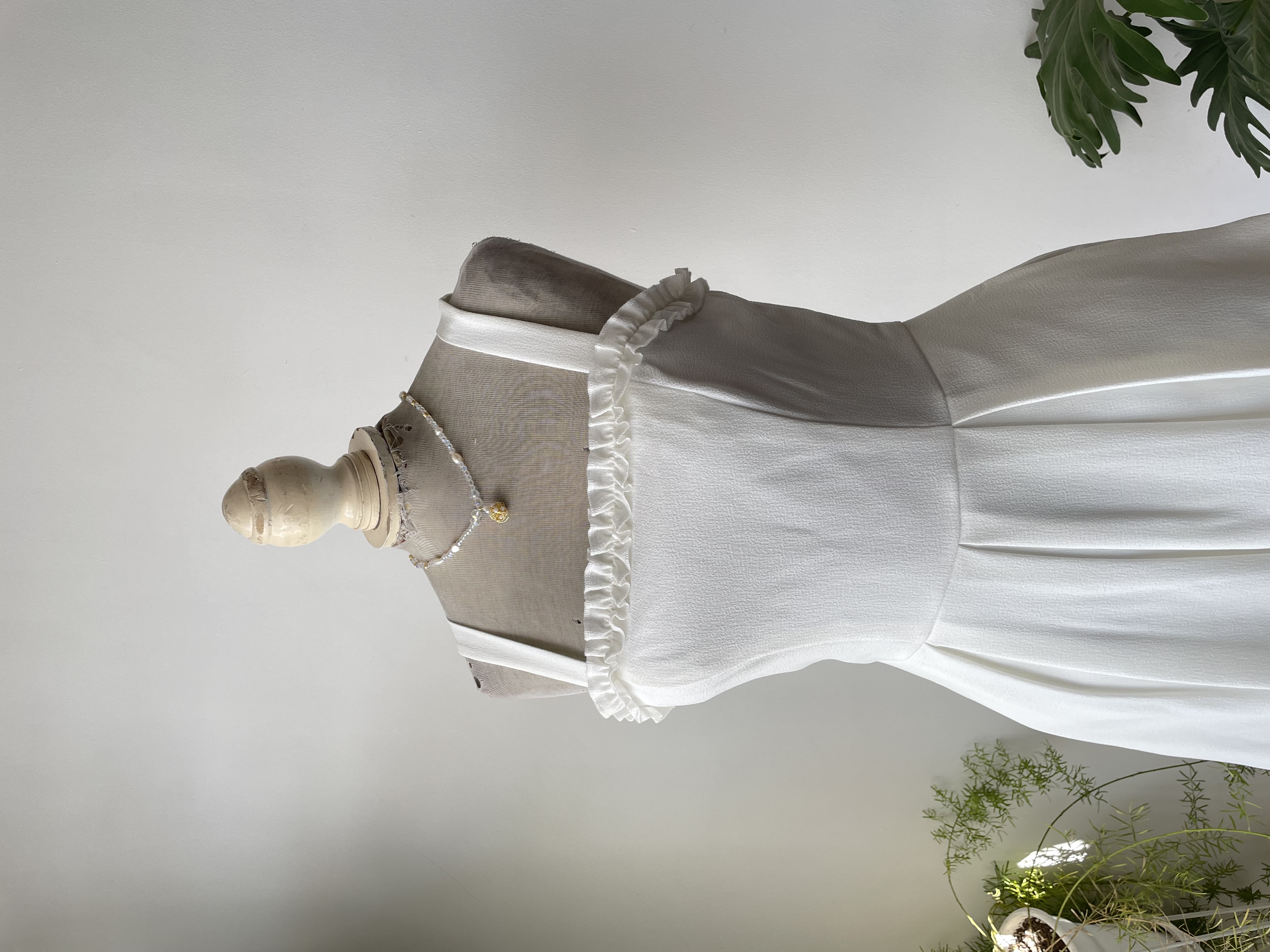 Vestido blanco. Talla: M (38) 2