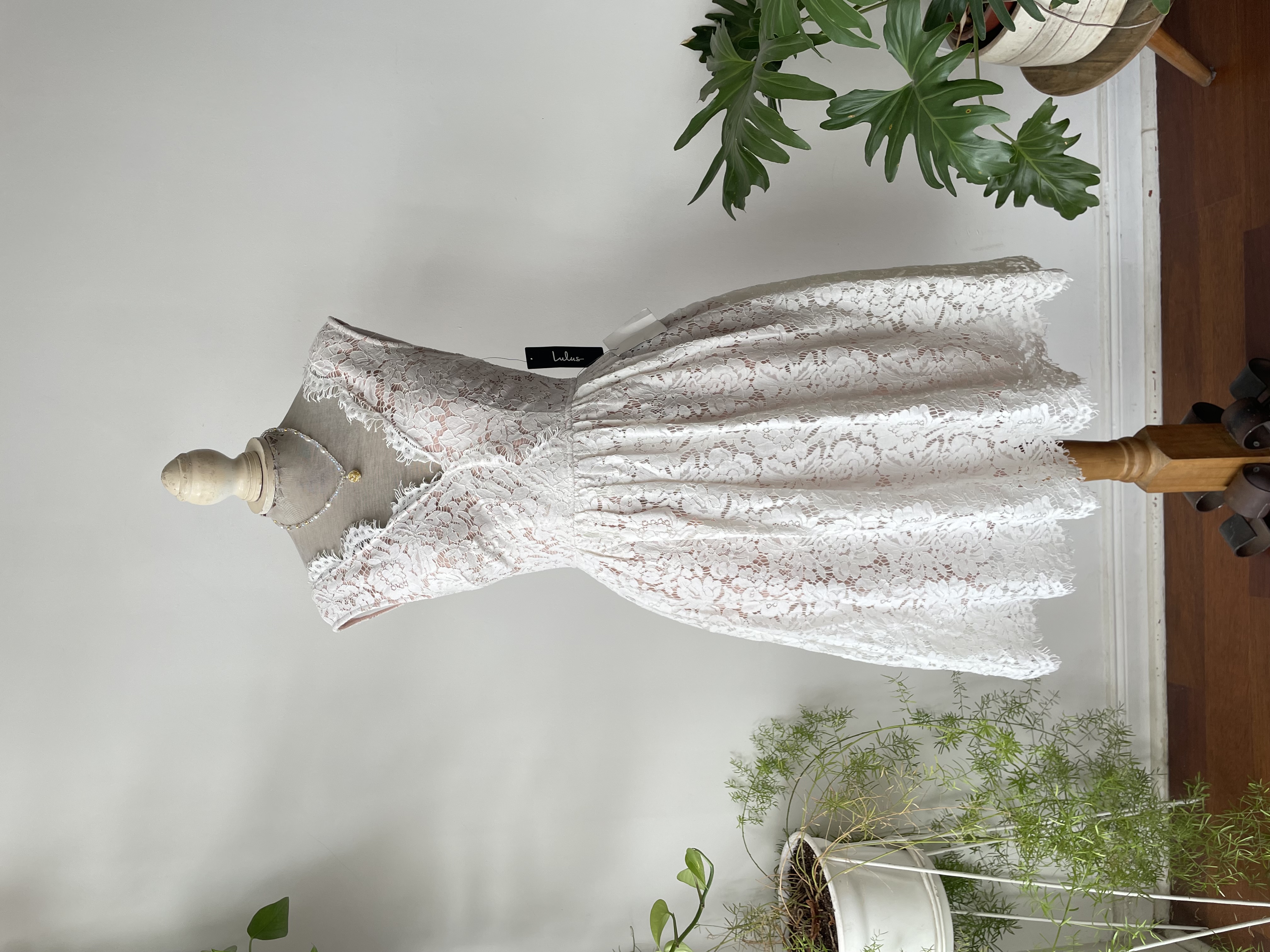 Vestido encaje. Talla: XS 1