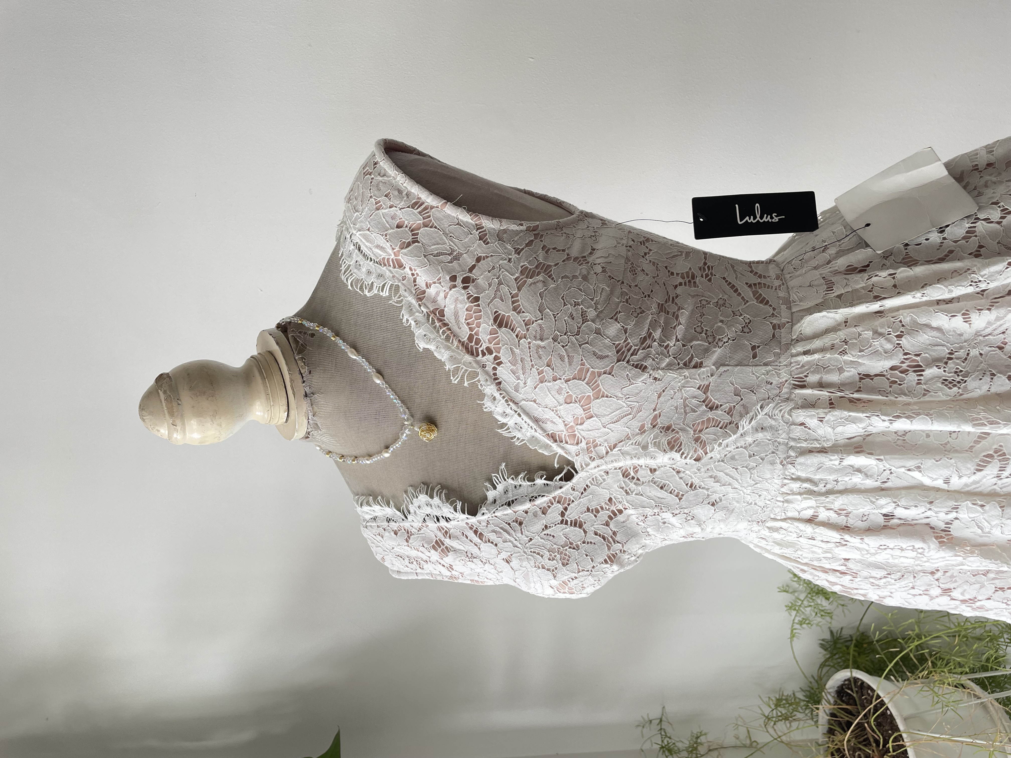 Vestido encaje. Talla: XS 3