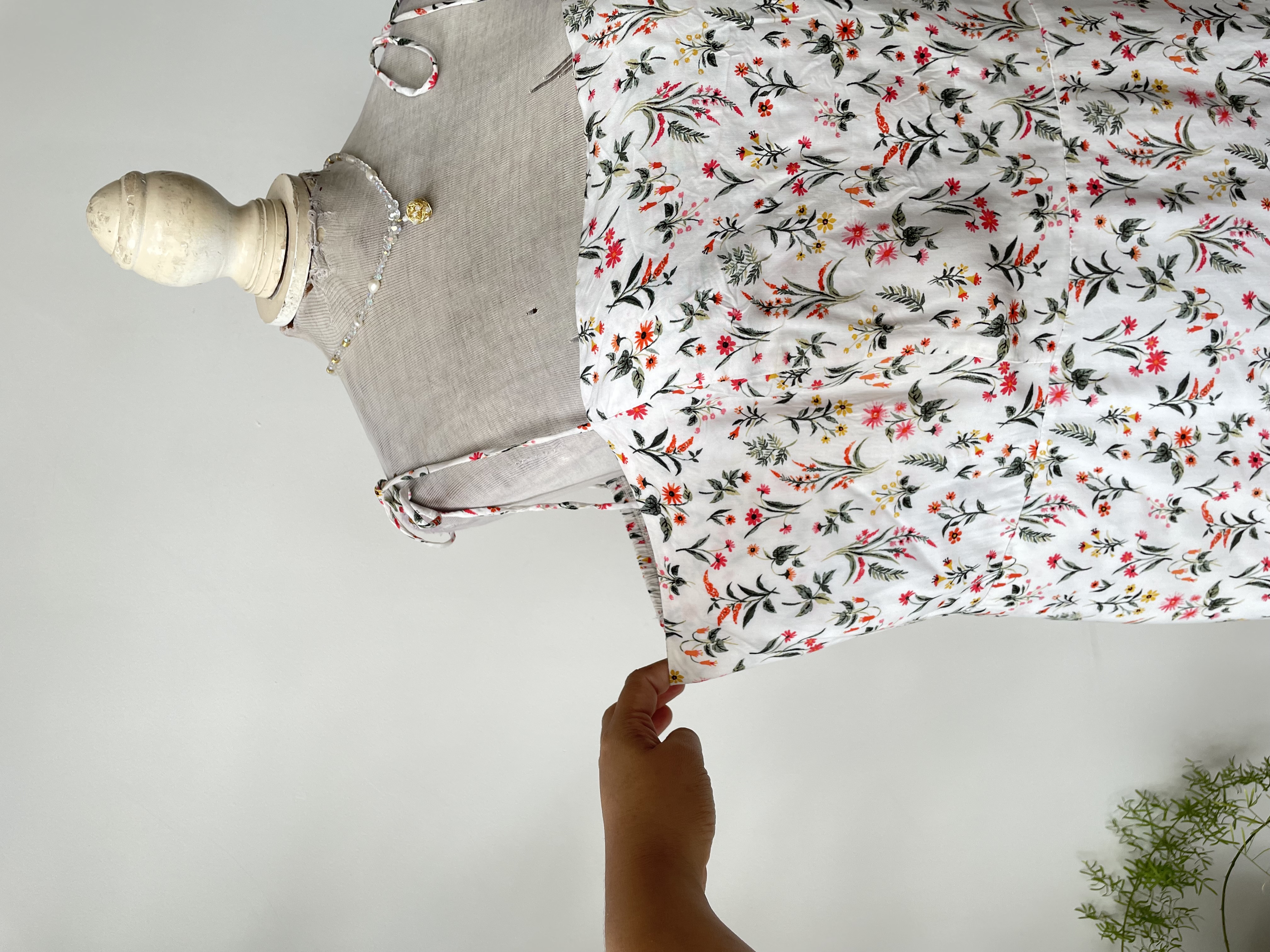 Vestido lazos. Talla: 2XL 4