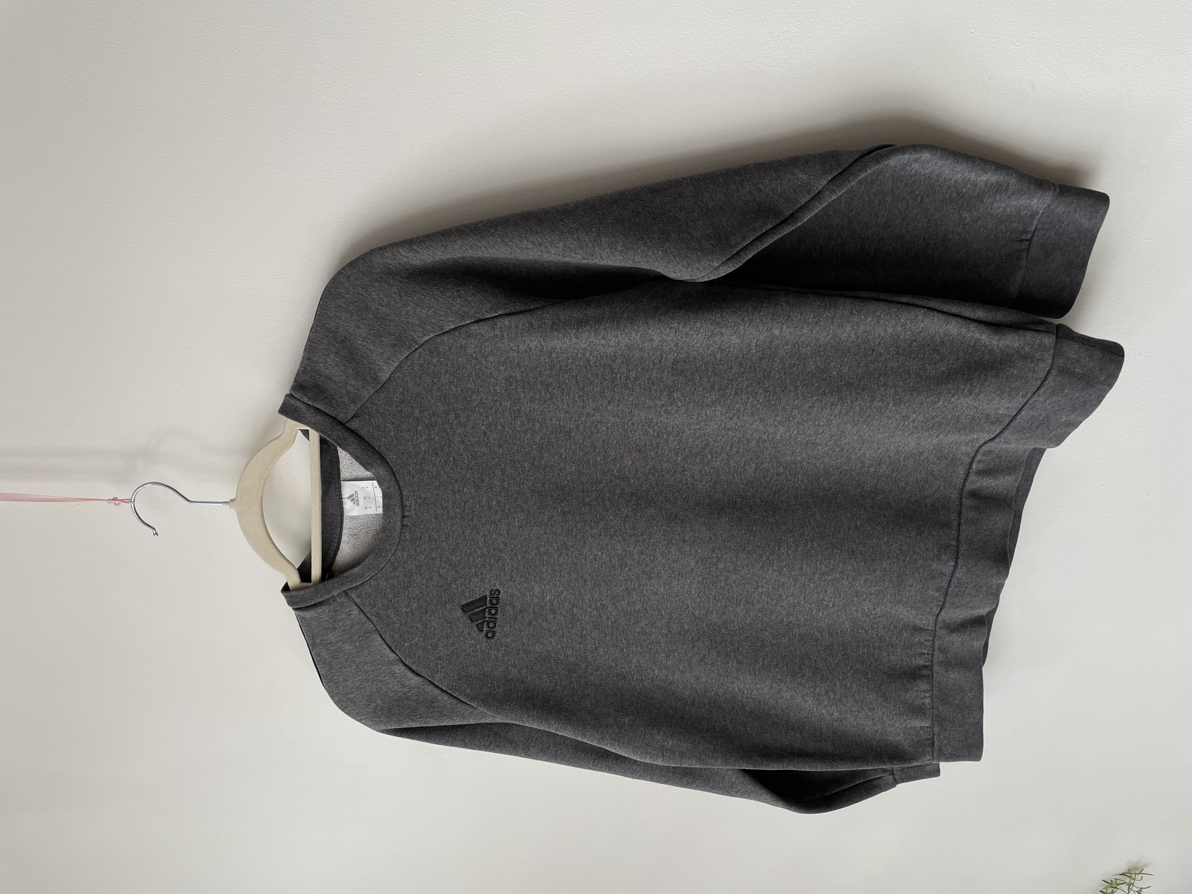 Polerón gris. Talla: S 2