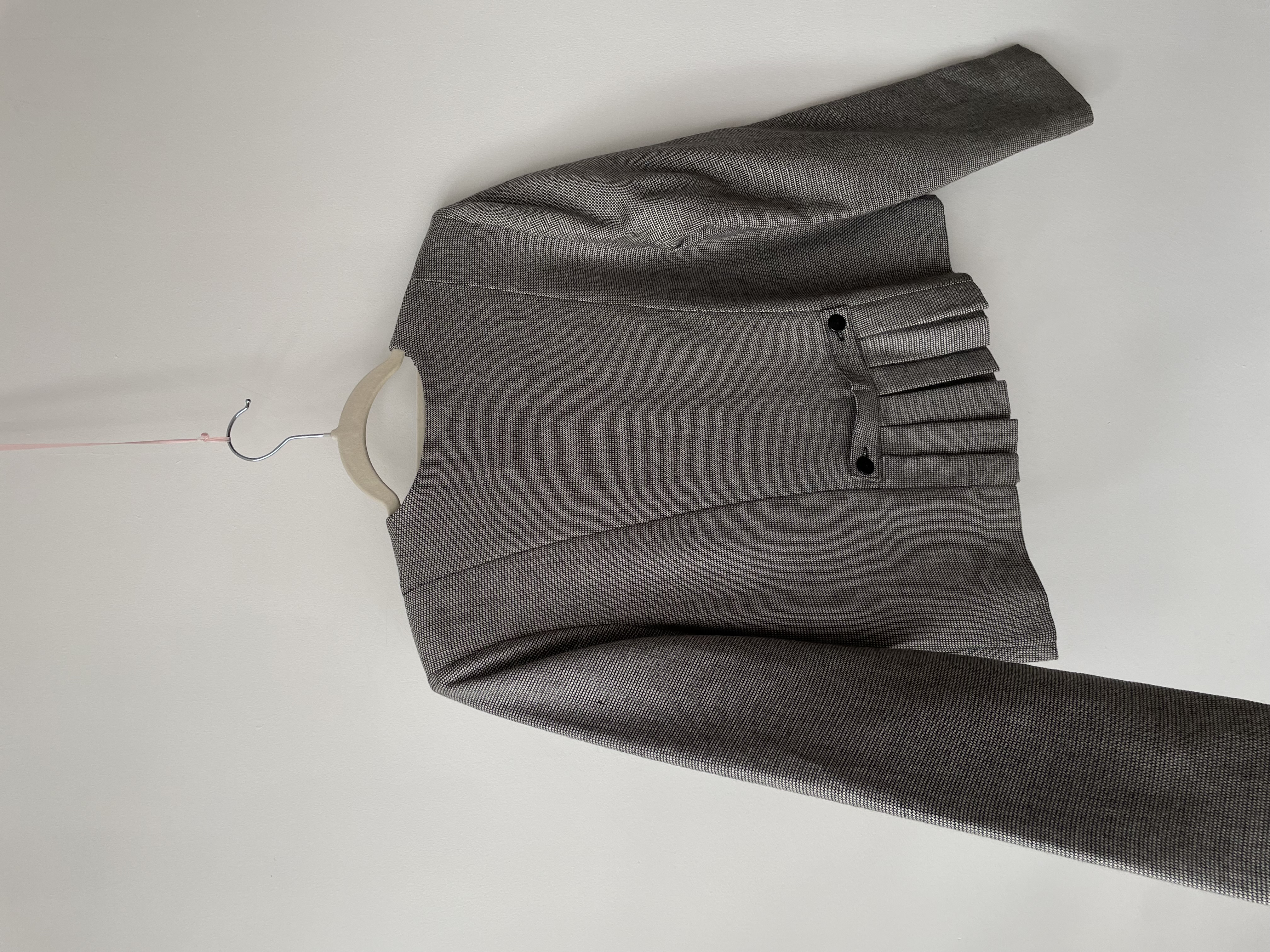 Blazer gris. Talla: s 4