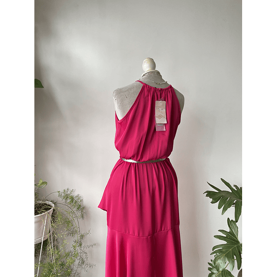 Vestido fucsia. Talla: M elasticado