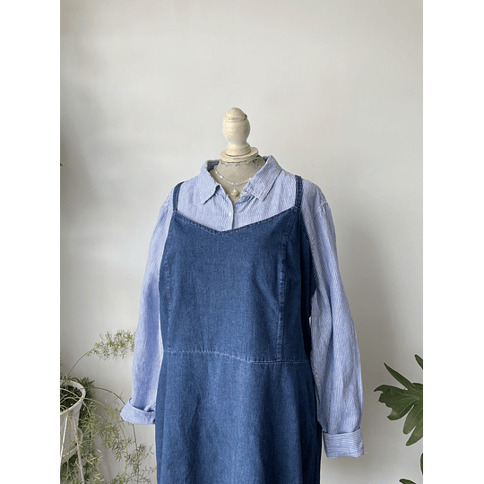 Vestido denim. Talla: 2XL