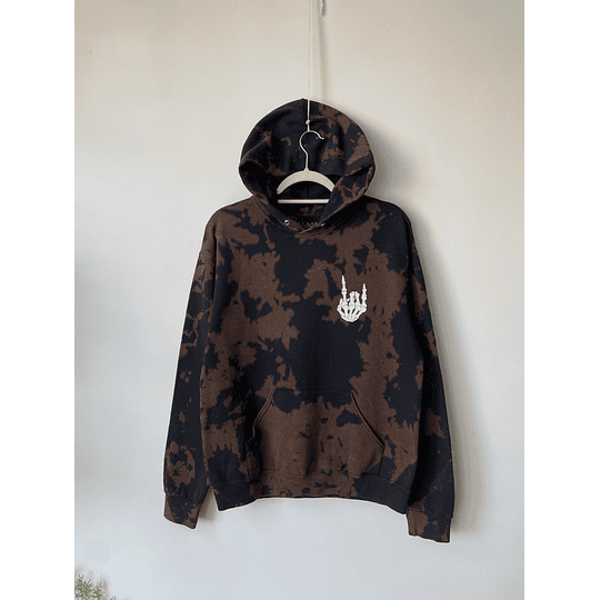 Poleron tie dye. Talla: S hombro M mujer