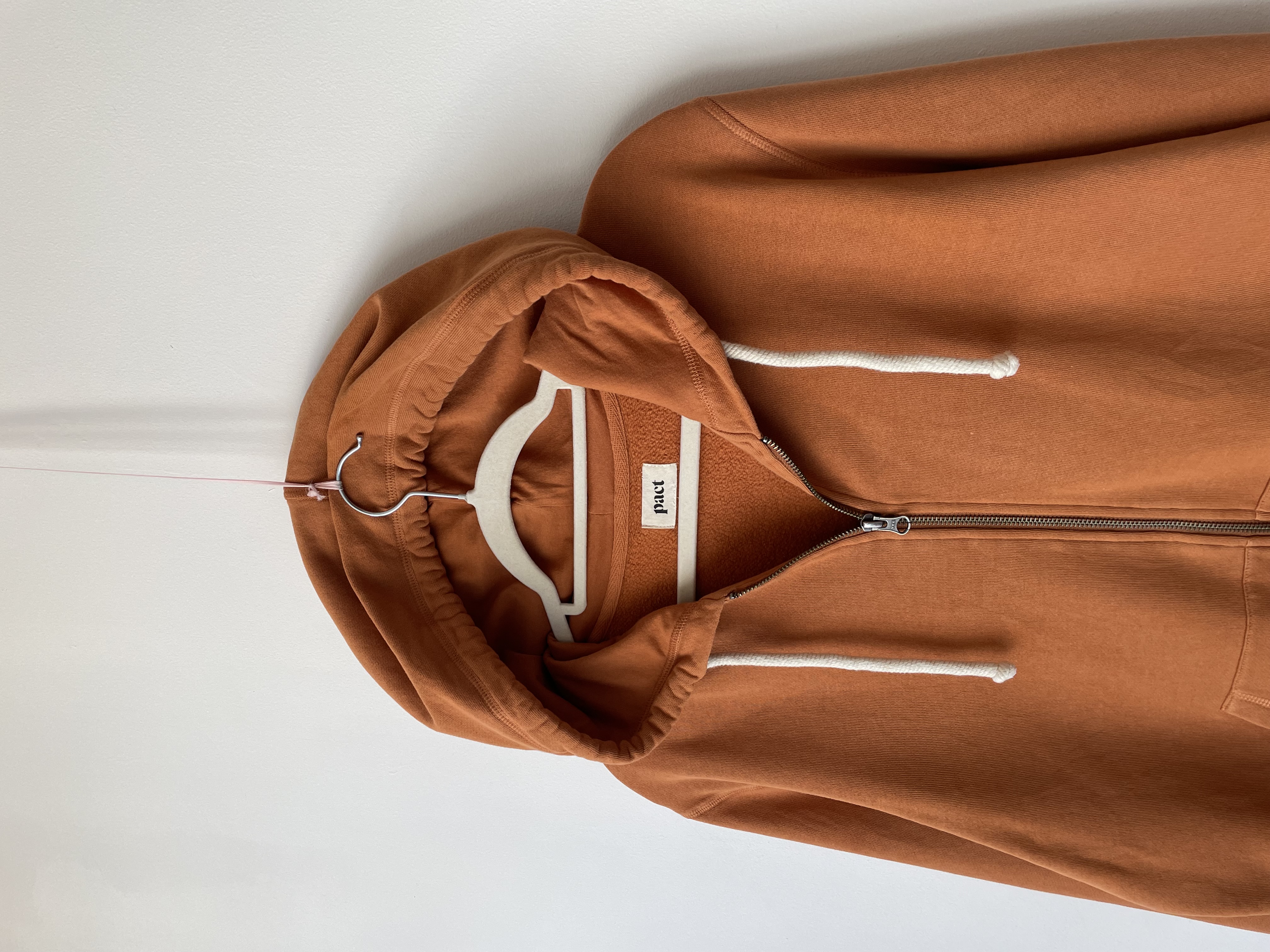 Polerón capucha. Talla: S hombre, M/L mujer 2