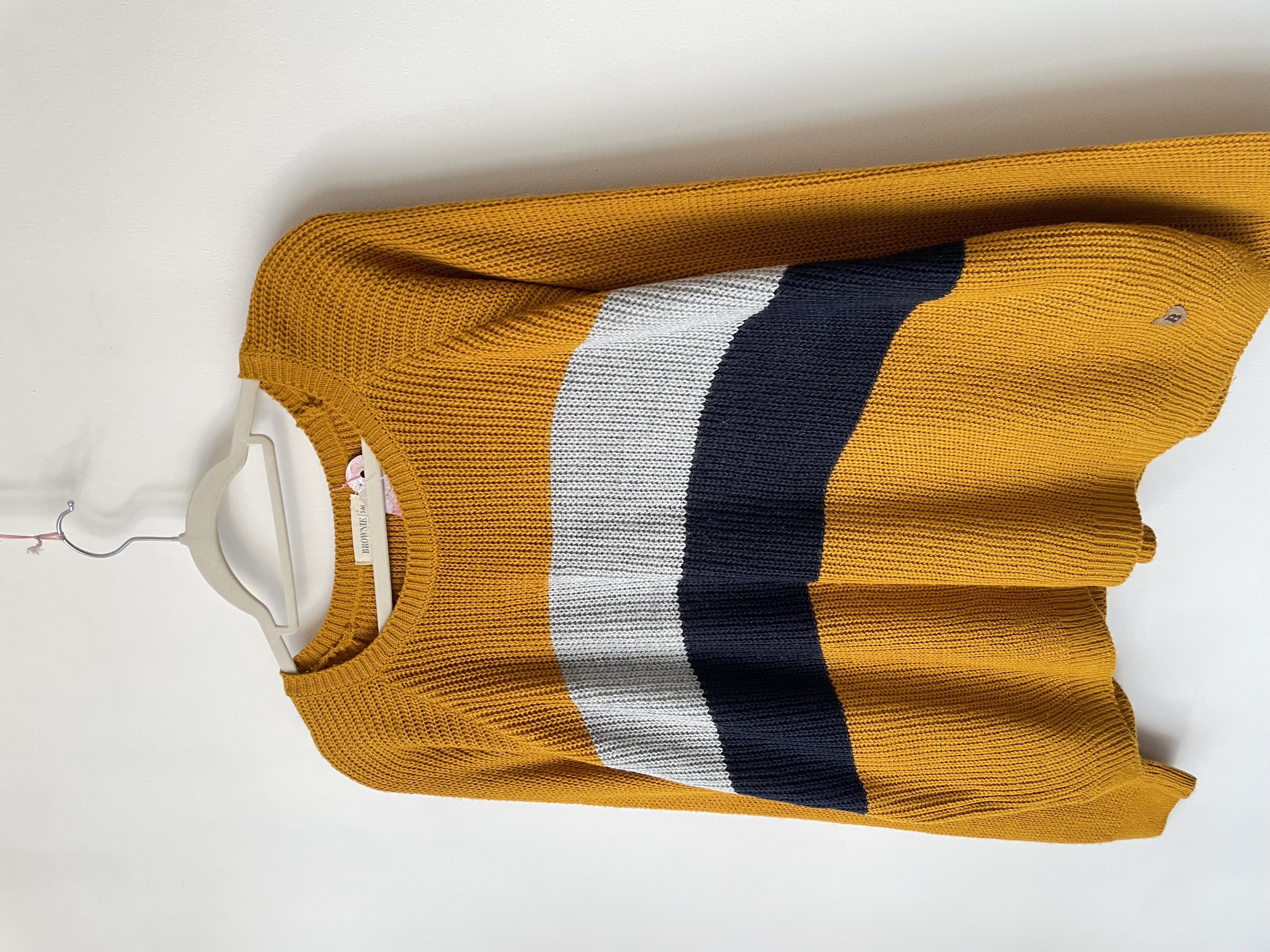 Sweater mostaza. Talla: S/M holgado 2