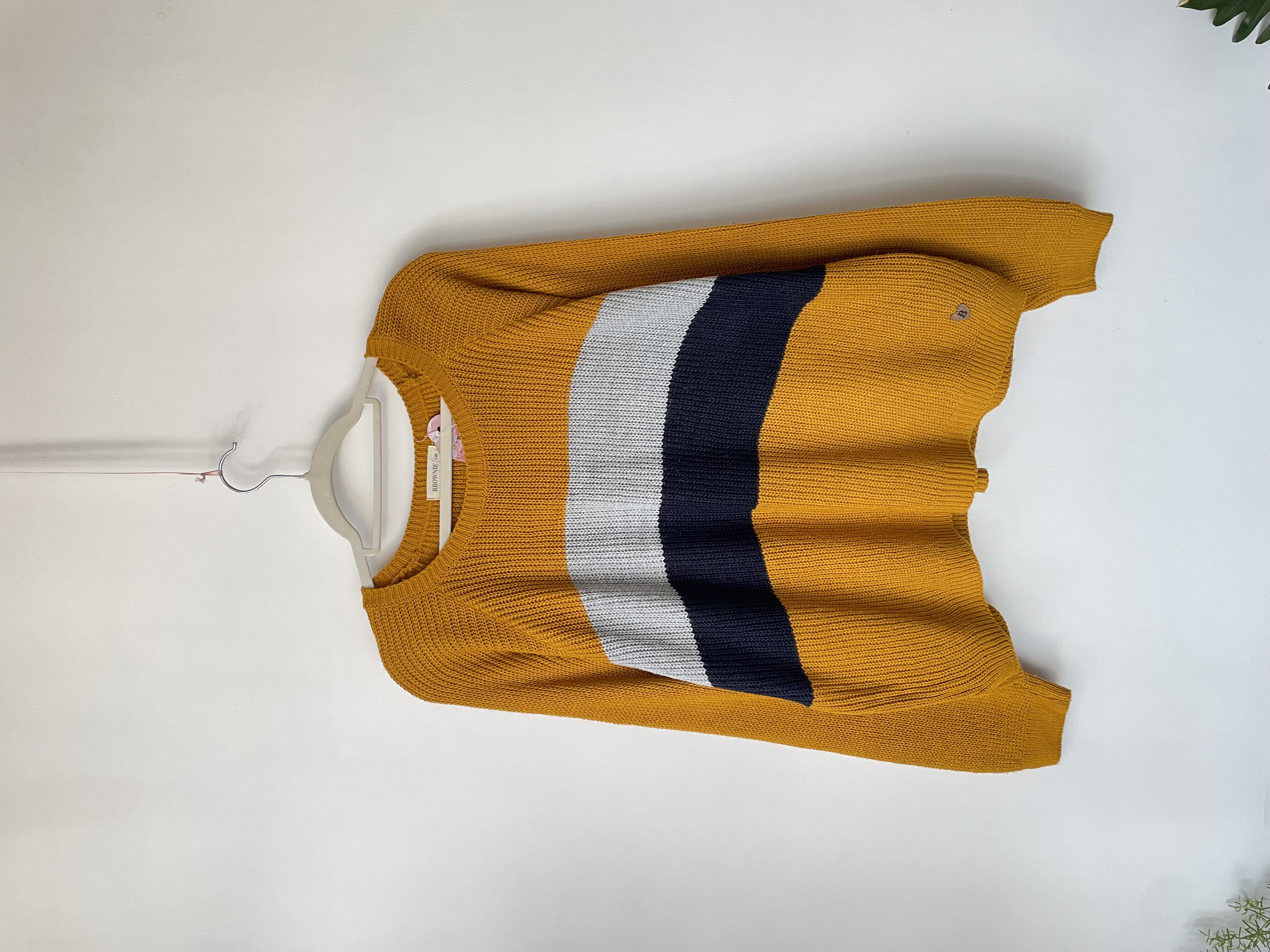 Sweater mostaza. Talla: S/M holgado 1