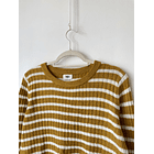 Sweater rayado. Talla. M 3