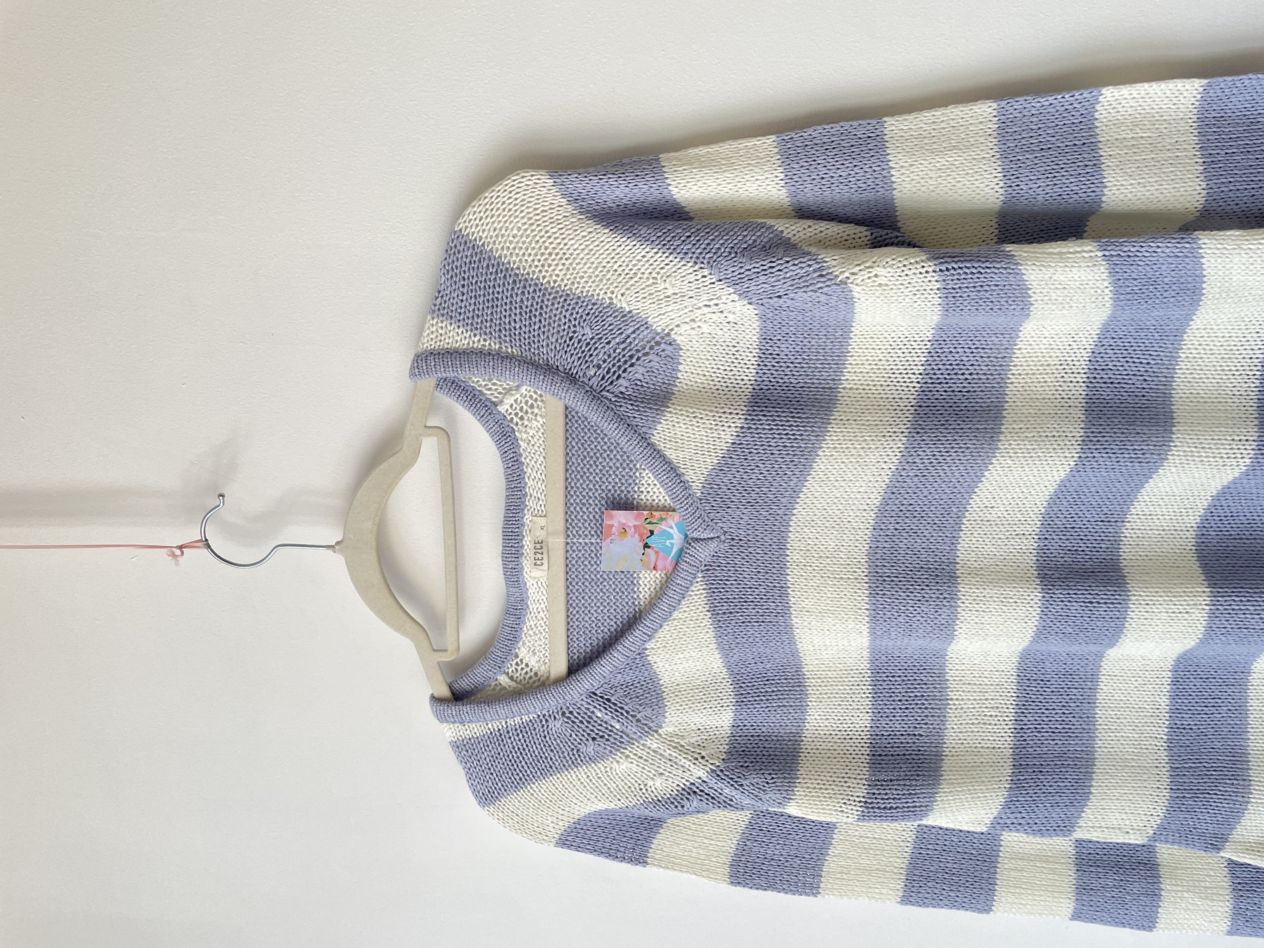 Sweater rayas celeste. Talla: xL 2