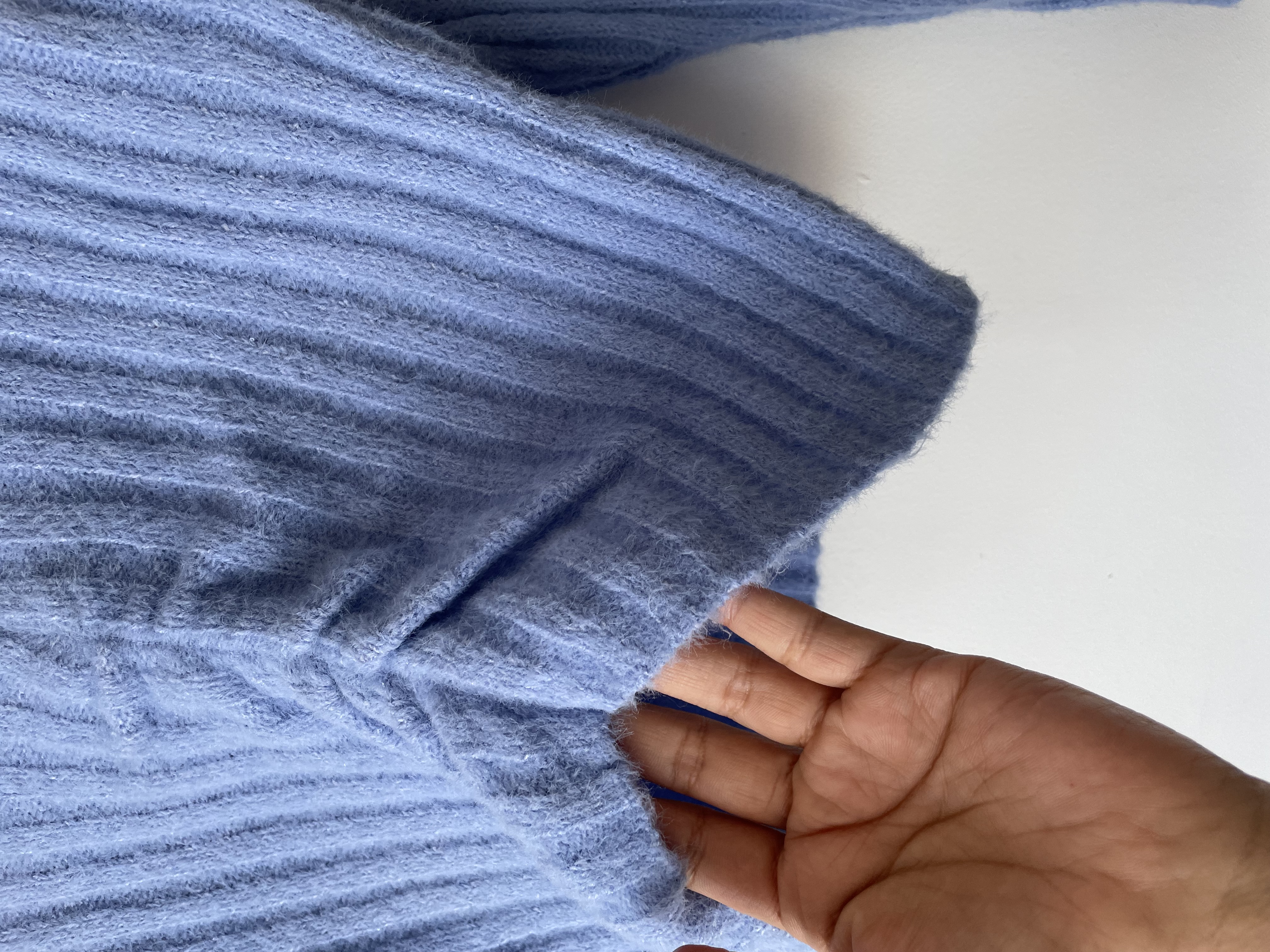 Sweater celeste. Talla: xxs 3