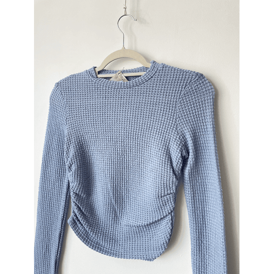 Sweater baby blue. Talla: S