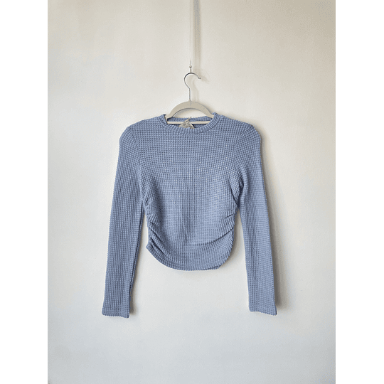 Sweater baby blue. Talla: S