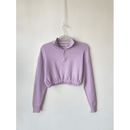 Crop lila . Talla: S