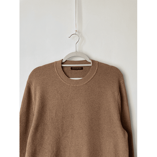 Sweater camel largo. Talla: M