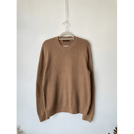 Sweater camel largo. Talla: M