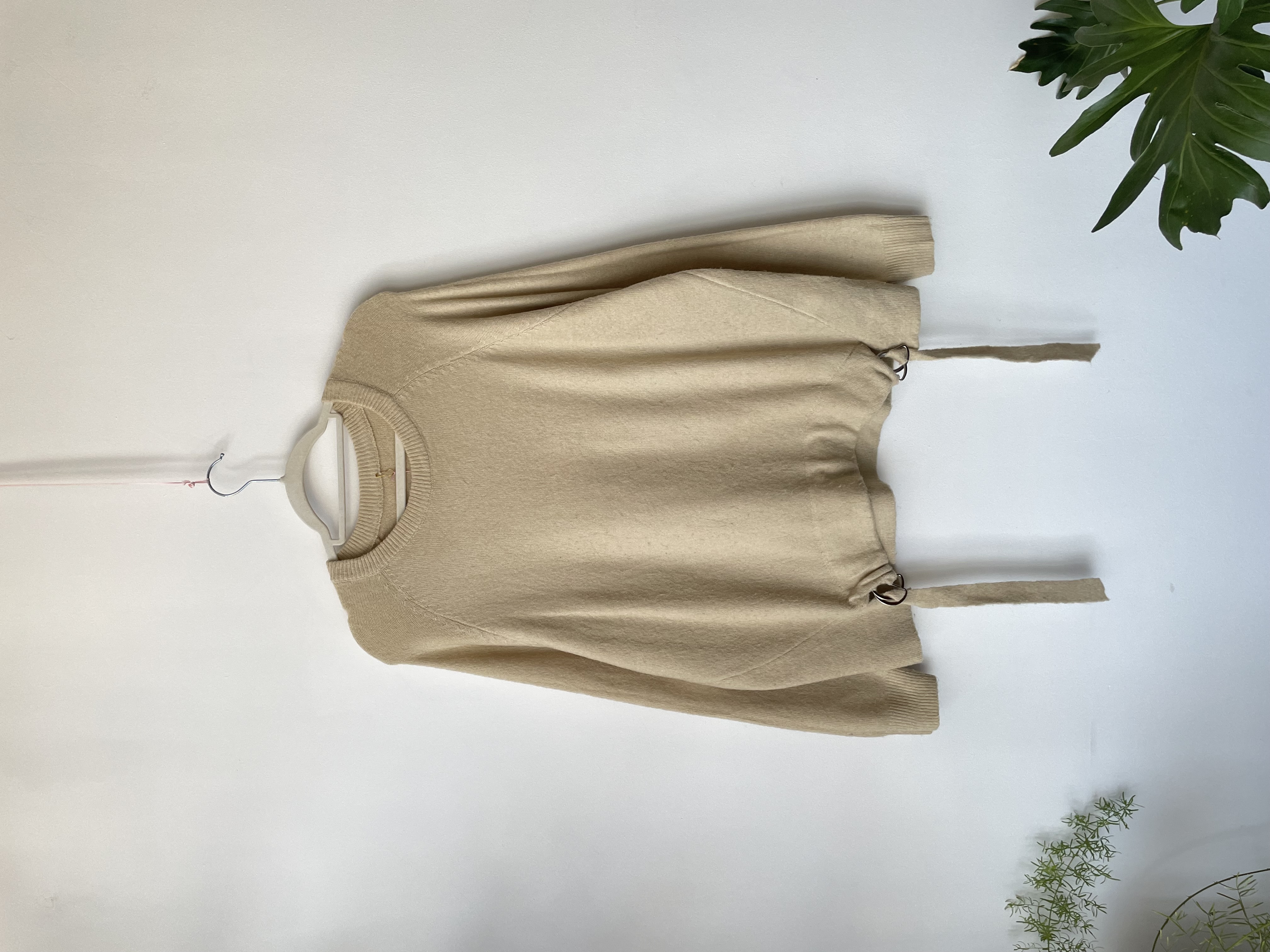 Sweater hebillas. Talla: M/L 1