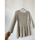 Abrigo dorado. Talla: L niña 3