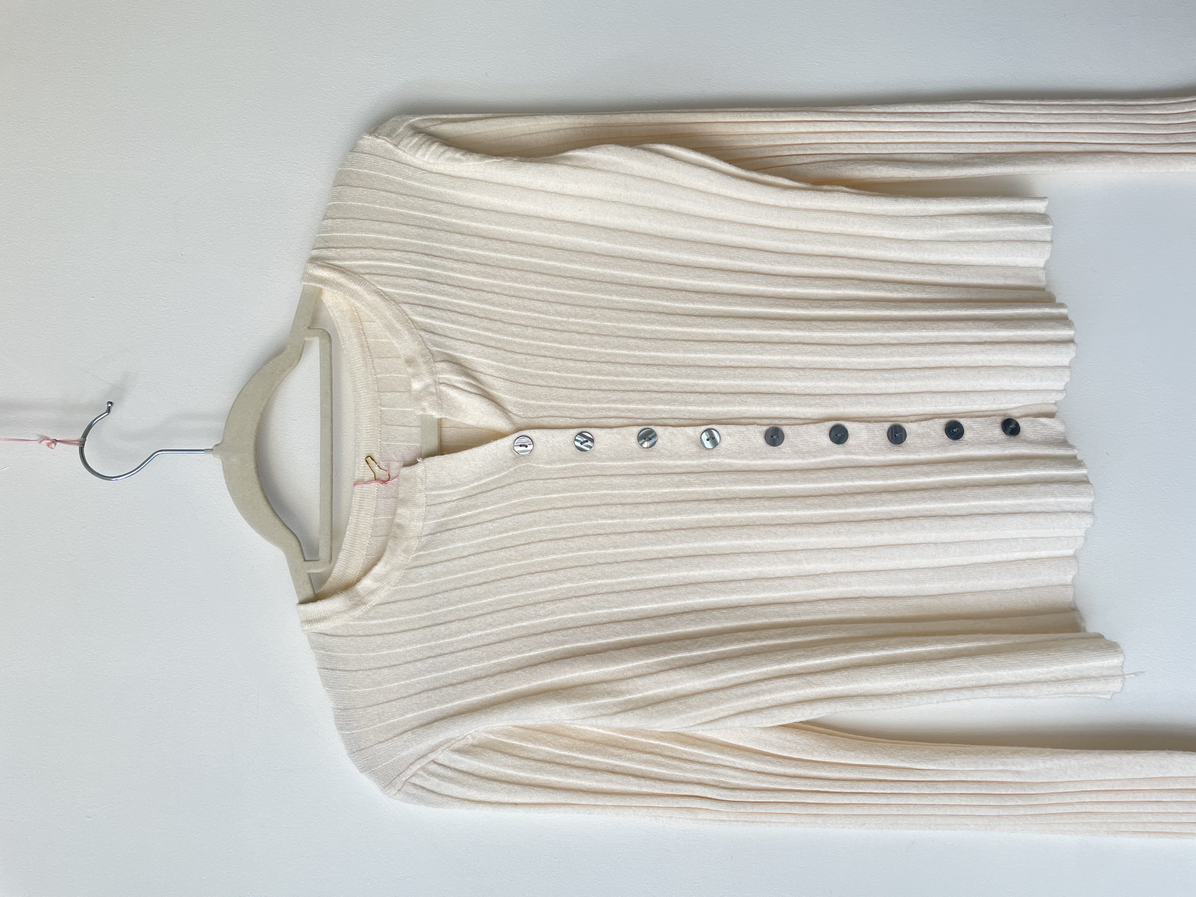 Cardigan crema. Talla: S 3