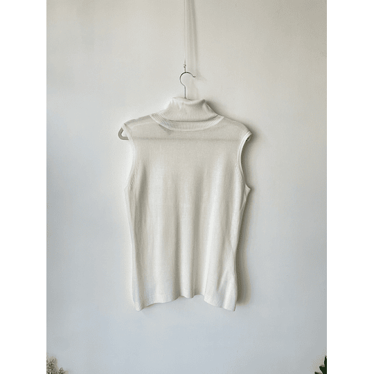 Polera tortuga. Talla: L