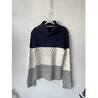 Sweater tricolor. Talla: L 1