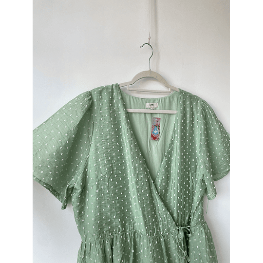 Blusa verde. Talla: XL