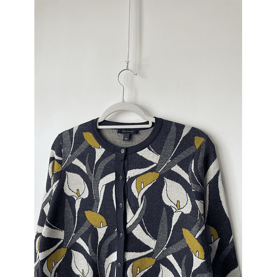 Cardigan calas. Talla: L chico (m)