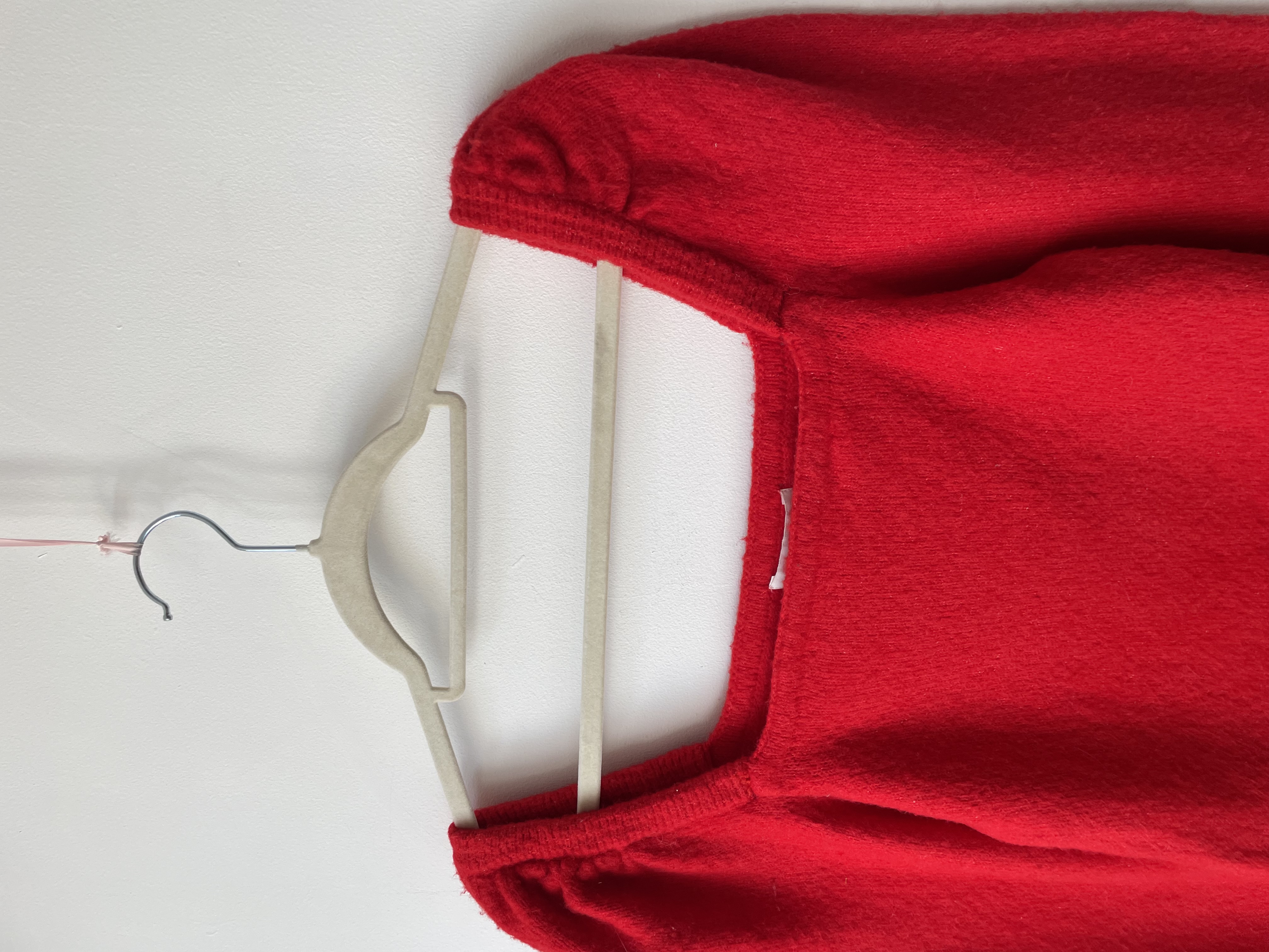 Sweater rojo. Talla: XS 4