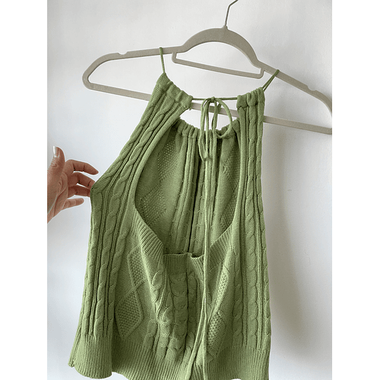 Polera verde. Talla: 2XL chica (L/XL)