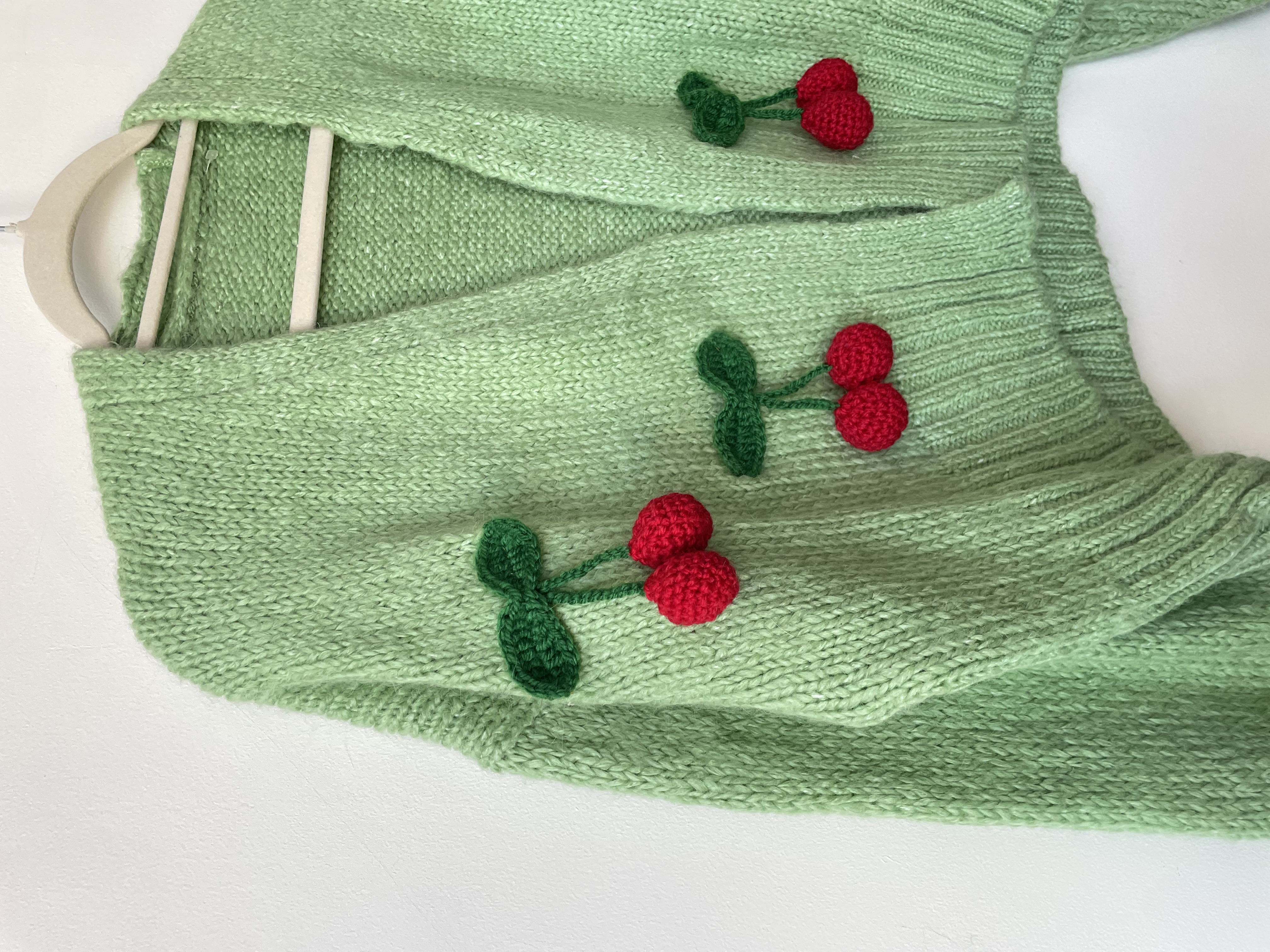 Tapado Cerezas. Talla: Única (L/XL) 3