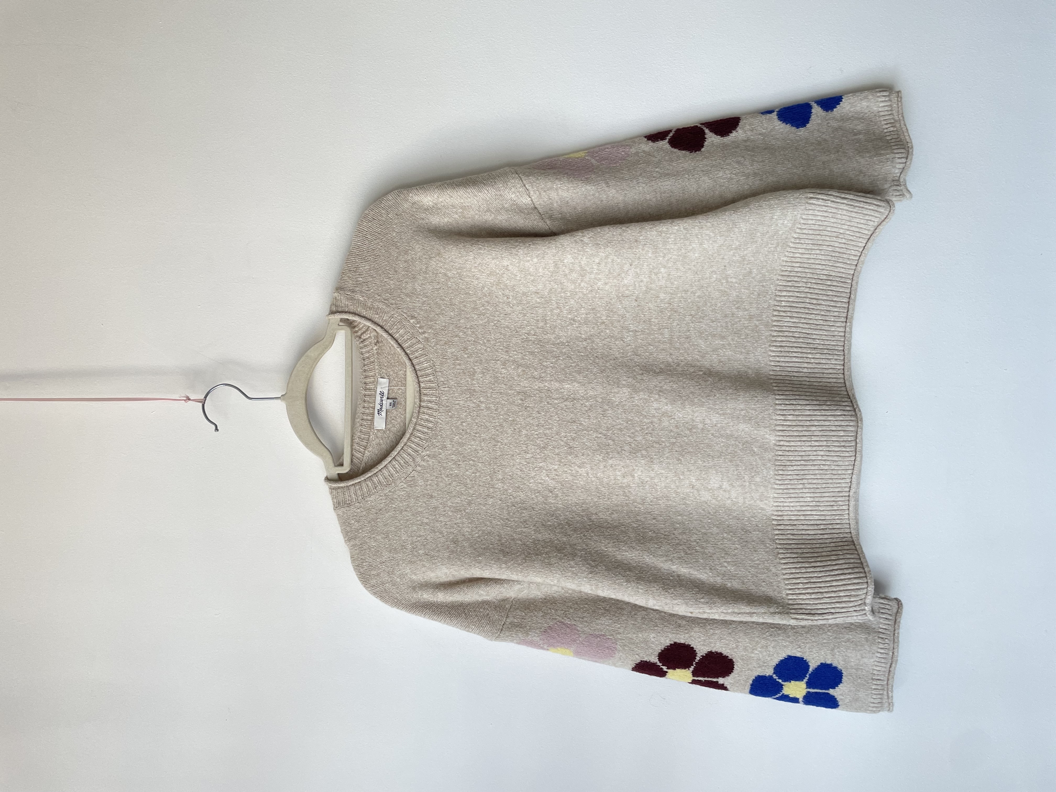 Sweater flores. Talla: XS 1